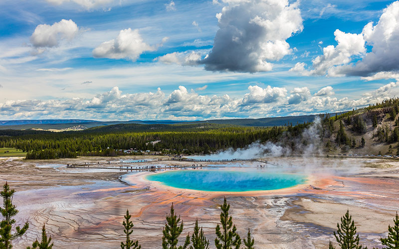 Yellowstone-National-Park